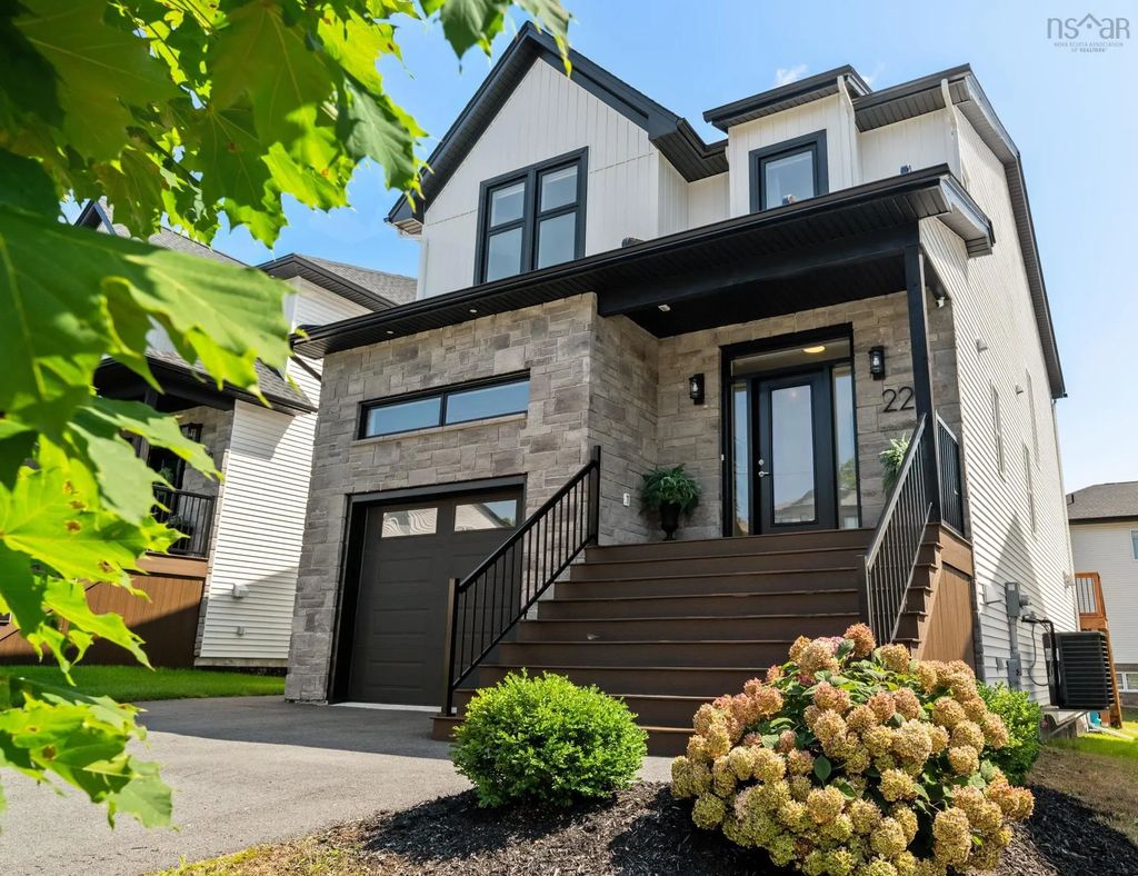 229 Talus Avenue, Bedford