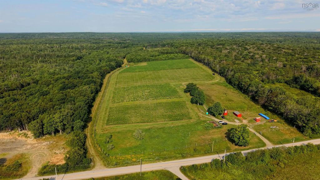 4113 Highway 340, Carleton