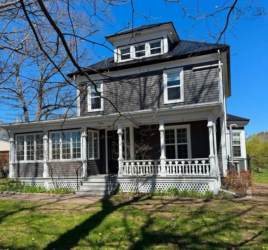 1484 Bridge Street, Kingston
