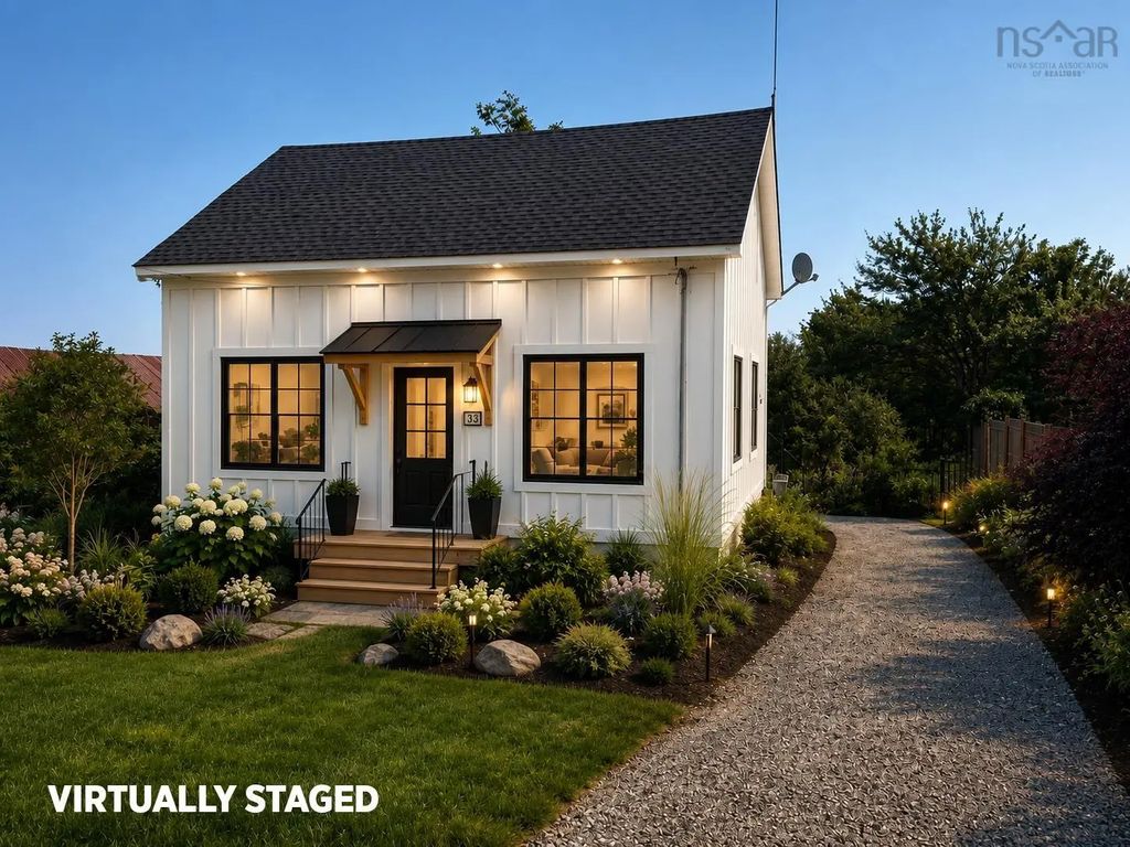 33 South Street, Springhill