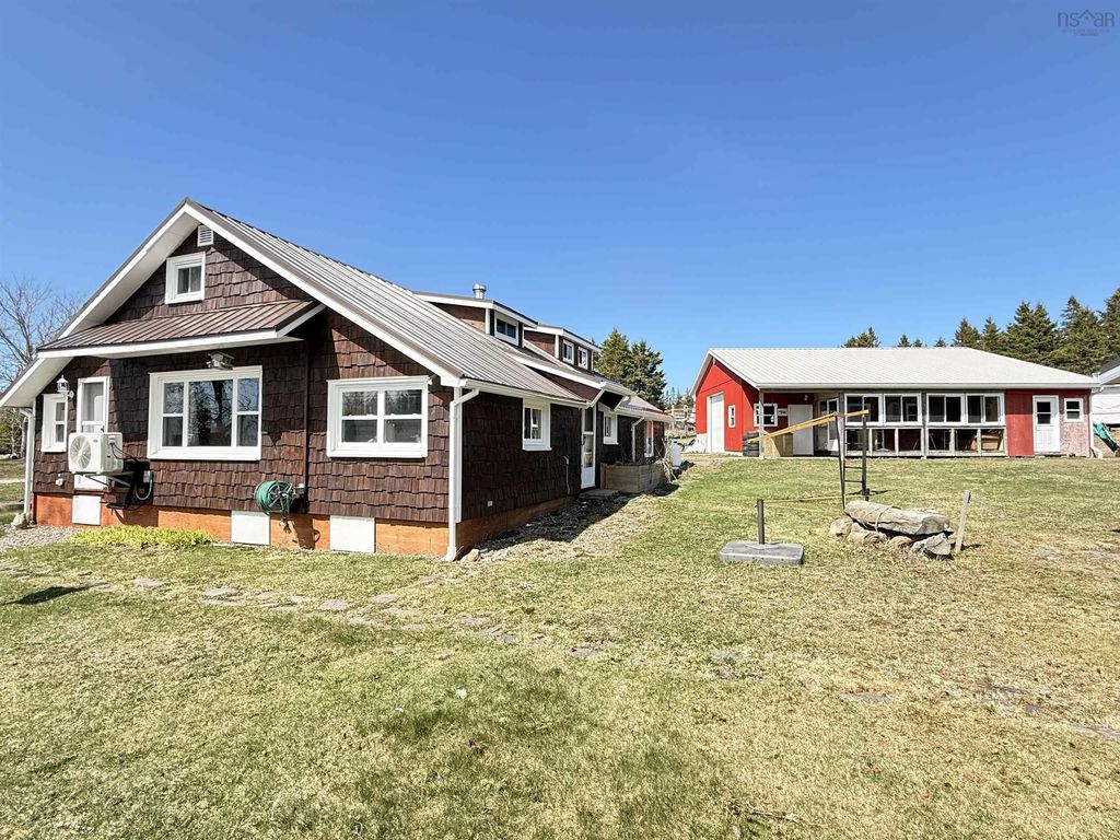 60 Baseline Road, Newton Mills