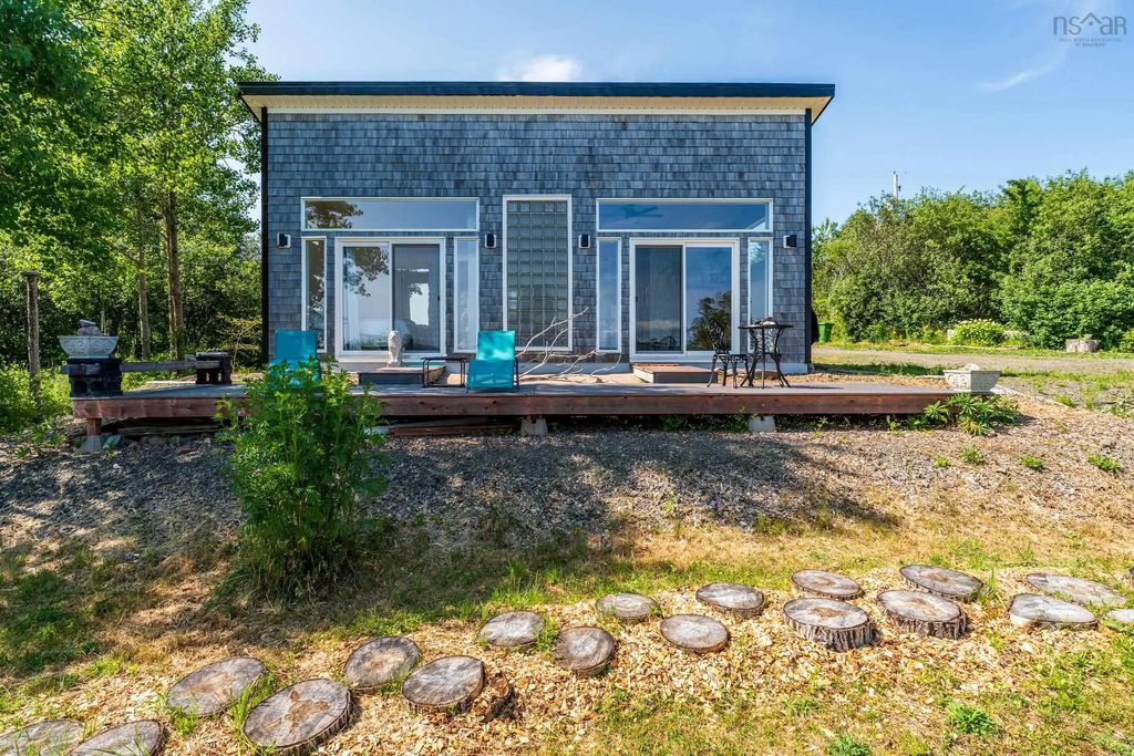 27 Thomas Road, Digby