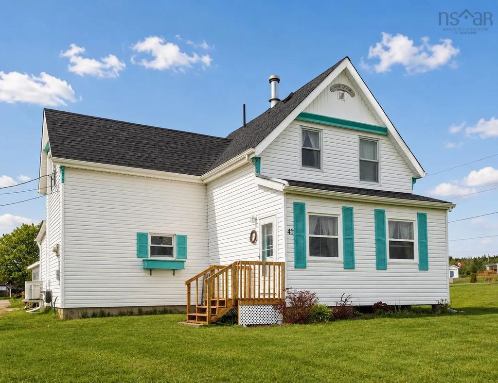 41 242 Highway, Joggins