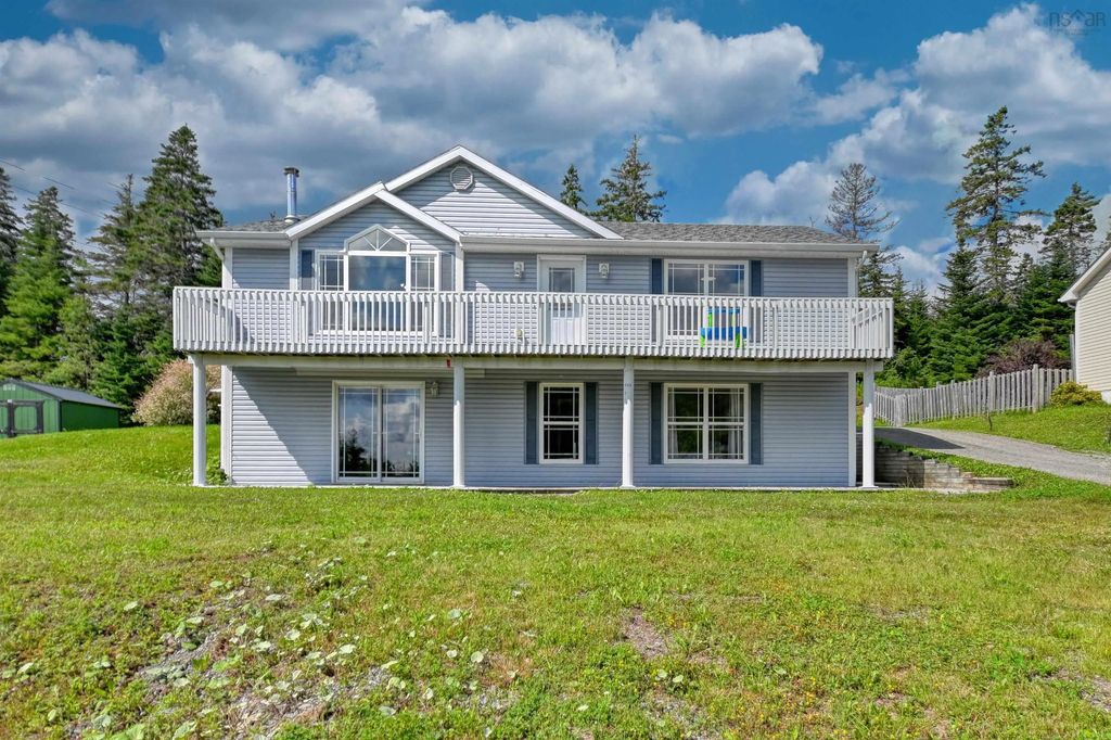 33 Matway Drive, St. Peter's