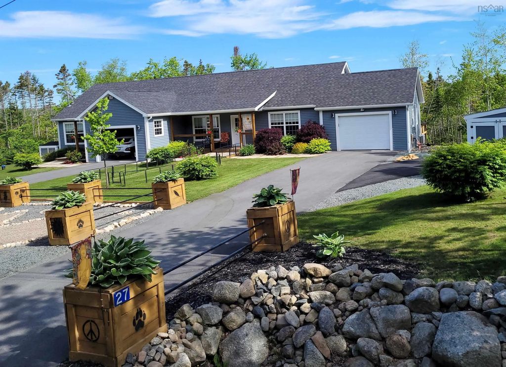 27/29 Pioneer Hill, Whites Lake