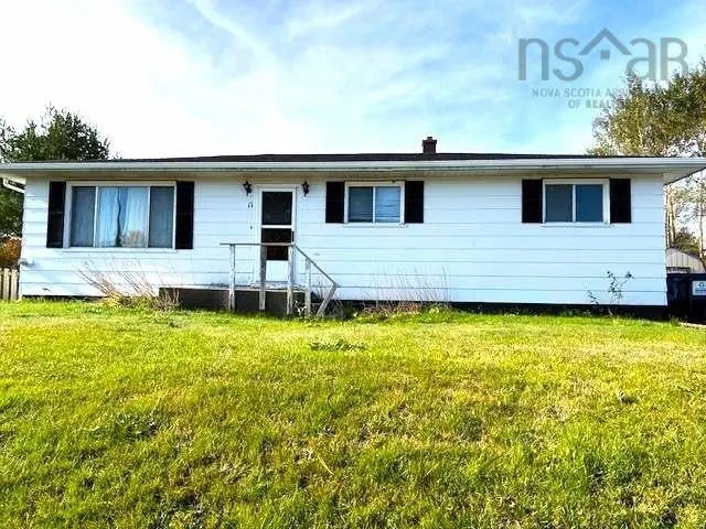 11 Tamarac Drive, Port Hawkesbury