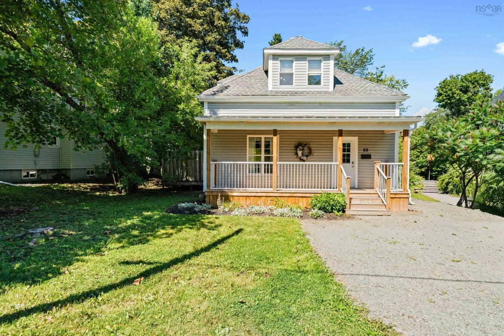 69 Maple Avenue, New Glasgow