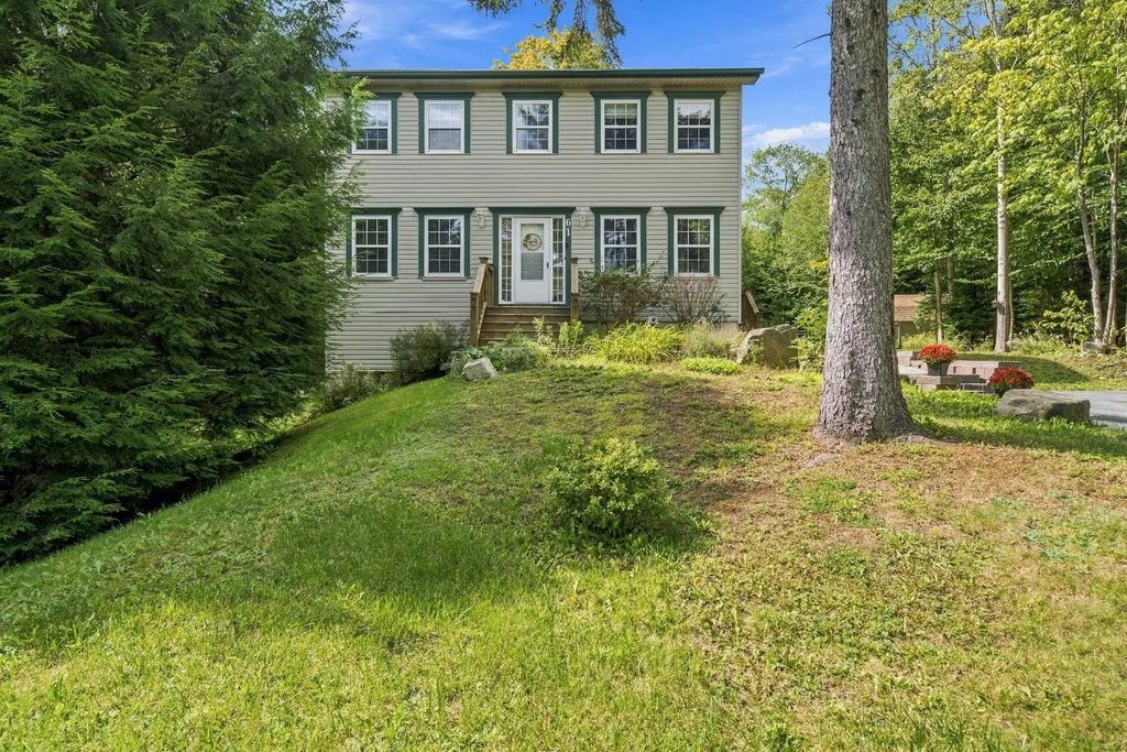61 Terradore Lane, Hammonds Plains