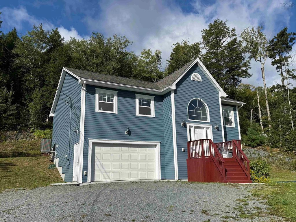 258 Heatherglen Drive, Beaver Bank