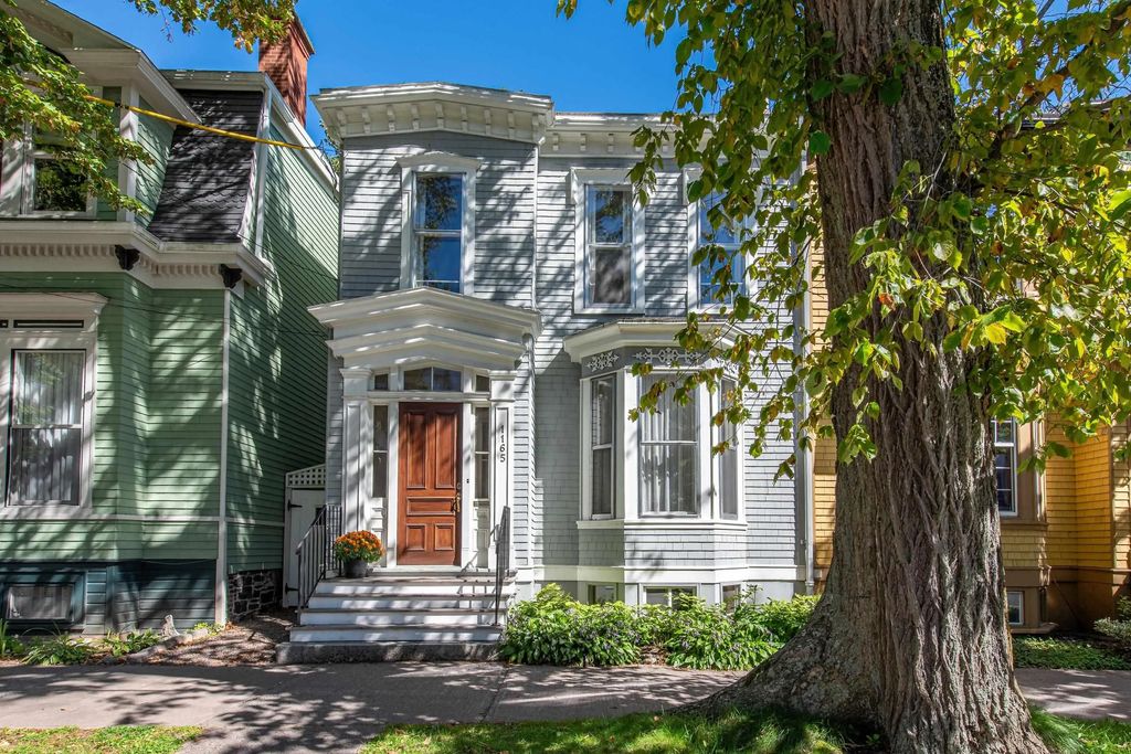 1165 South Park Street, Halifax