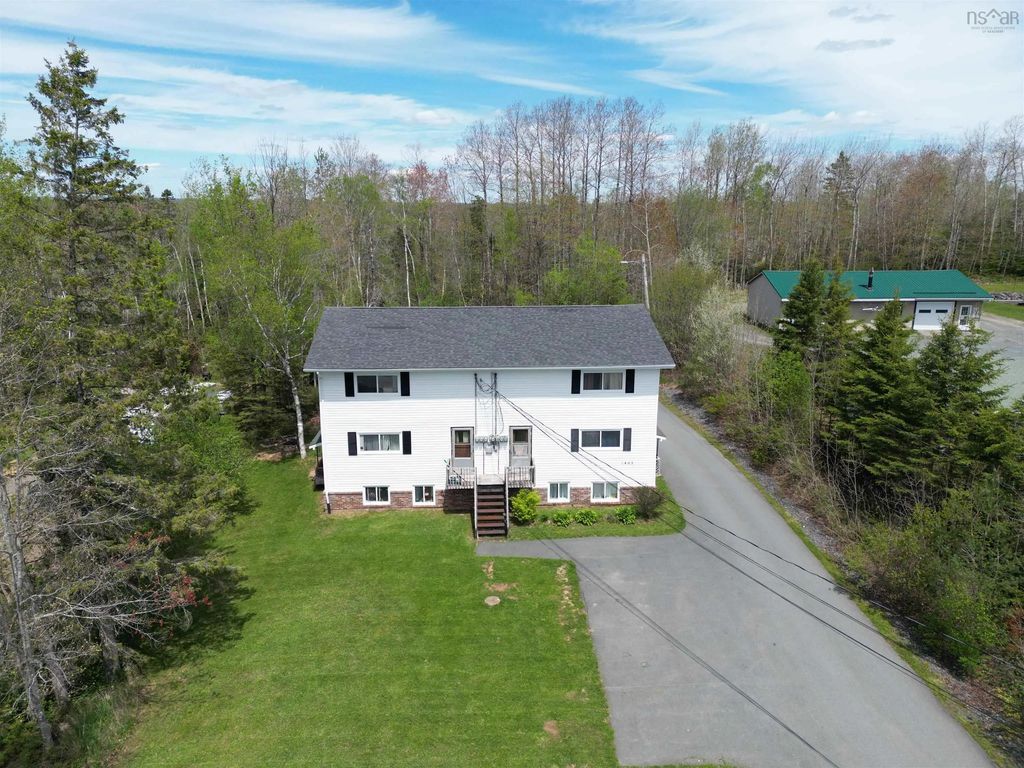 1463 Highway 214, Nine Mile River