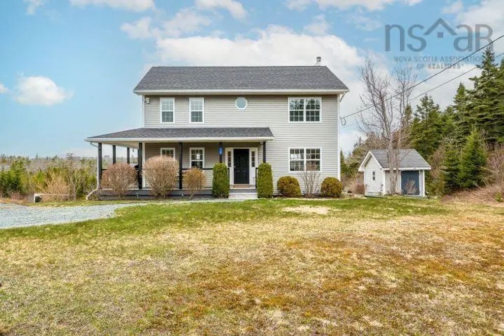 145 Yellowleaf Lane, Portuguese Cove