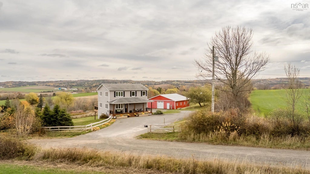 62 Middle Street, Hortonville