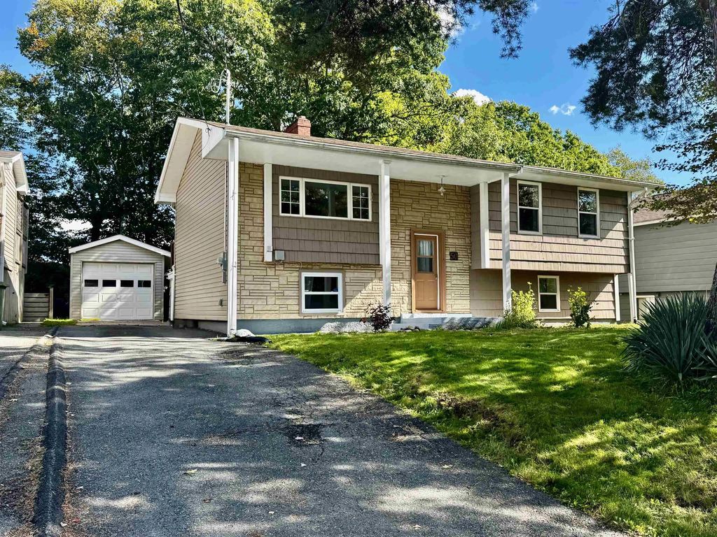 50 Inverness Avenue, Halifax