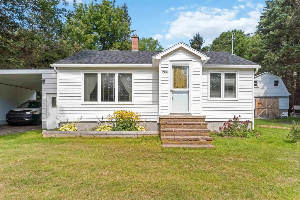 1307 Granville Road, Port Wade