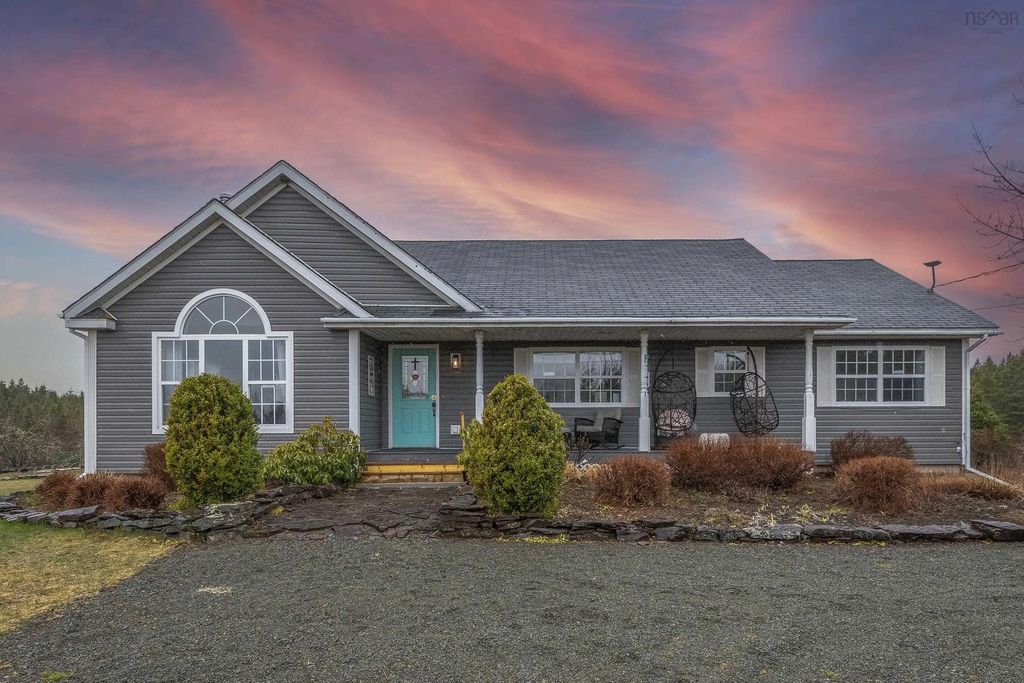 2897 Highway#7, Ashdale
