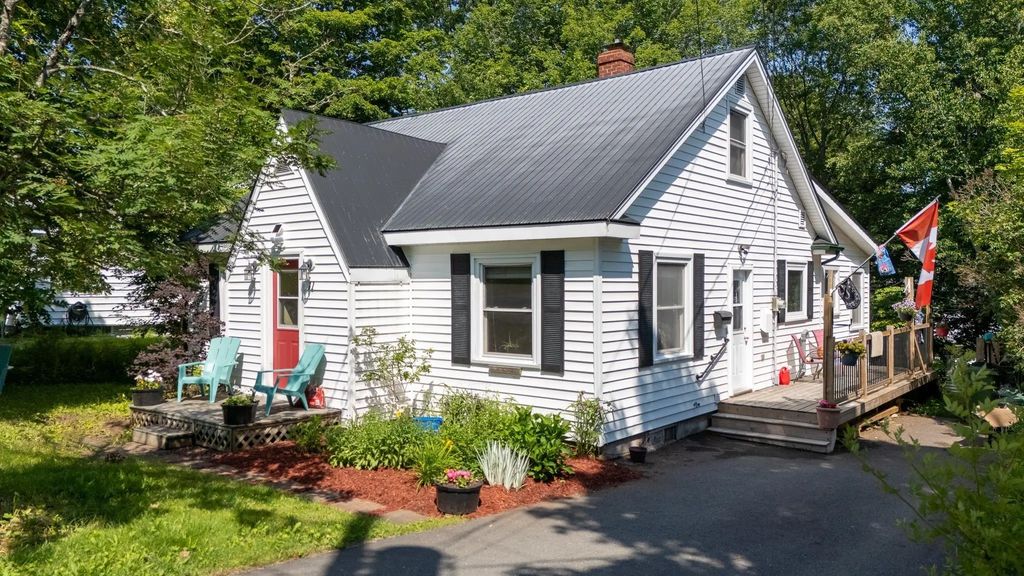 11 Parkview Road, Kentville