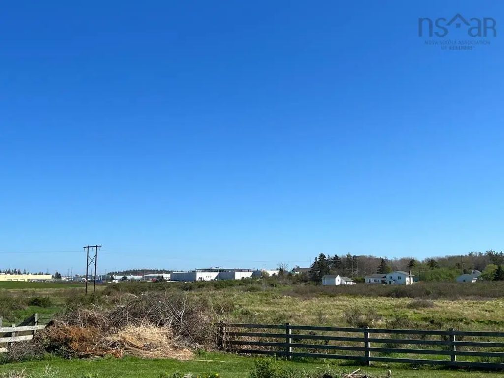 15 Ford Avenue, Yarmouth