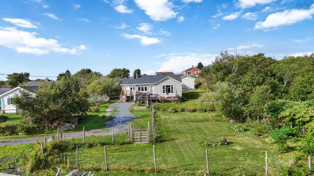 21 Littles Road, Terence Bay