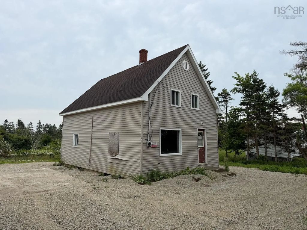 979 Lakeside Road, Milton Highlands