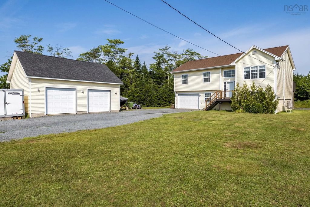3350 Old Guysborough Road, Devon