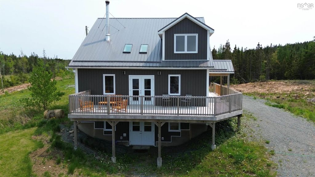 1589 Corbetts Cove Road, Barra Head