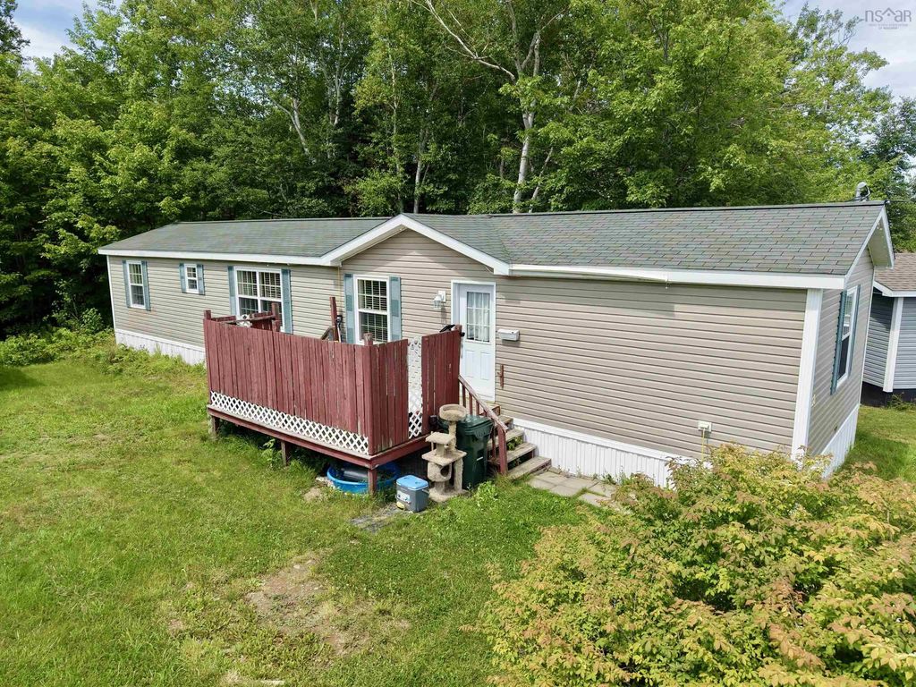 28 Bendix Street, Cape Breton