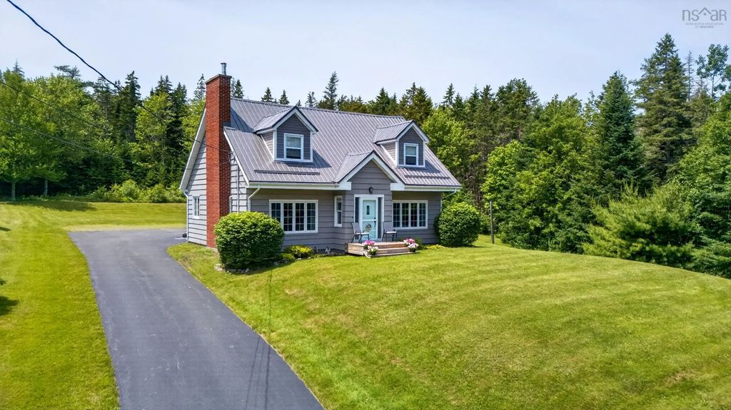 60 Lower Harmony Road, Harmony