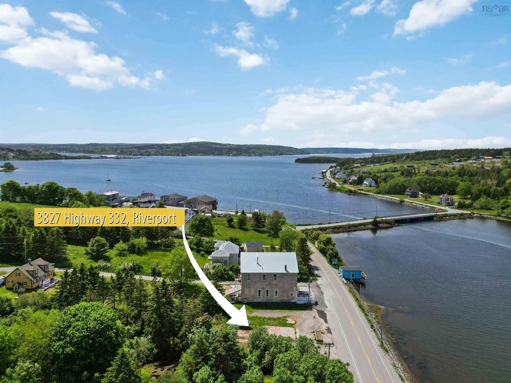 3827 Highway 332, Riverport