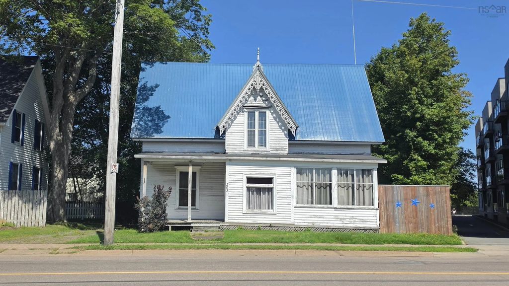 203 Queen Street, Truro