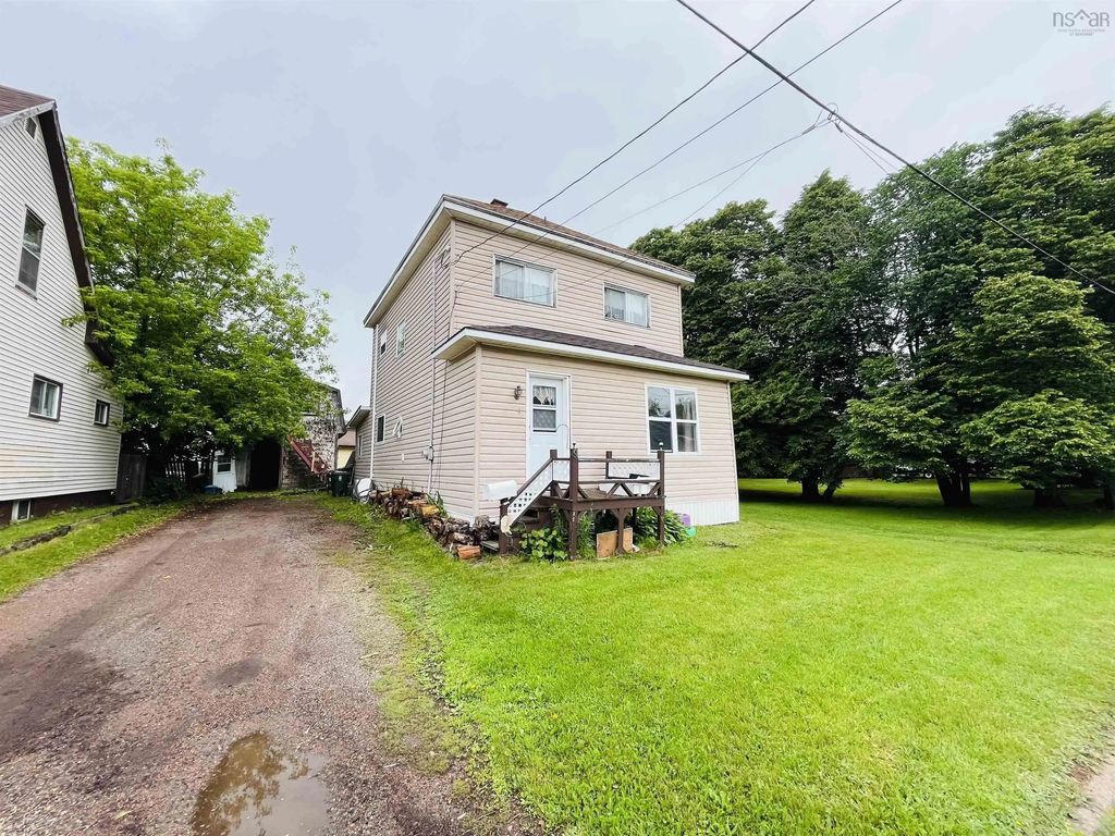 9 Dundonald Street, Amherst