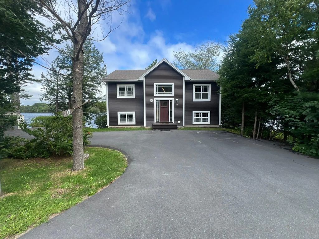 40 Tucker Lake Road, Beaver Bank