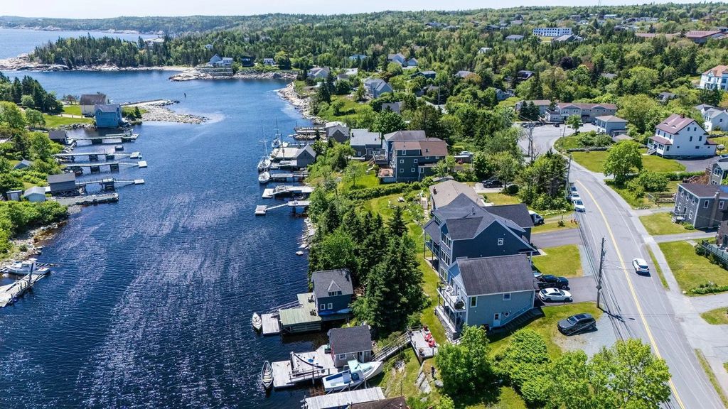 1578 John Brackett Drive, Herring Cove
