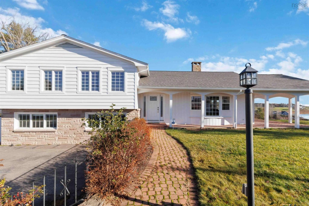 97 Nauss Point Road, Chester