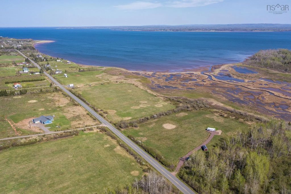 Malagash Road, Malagash Centre