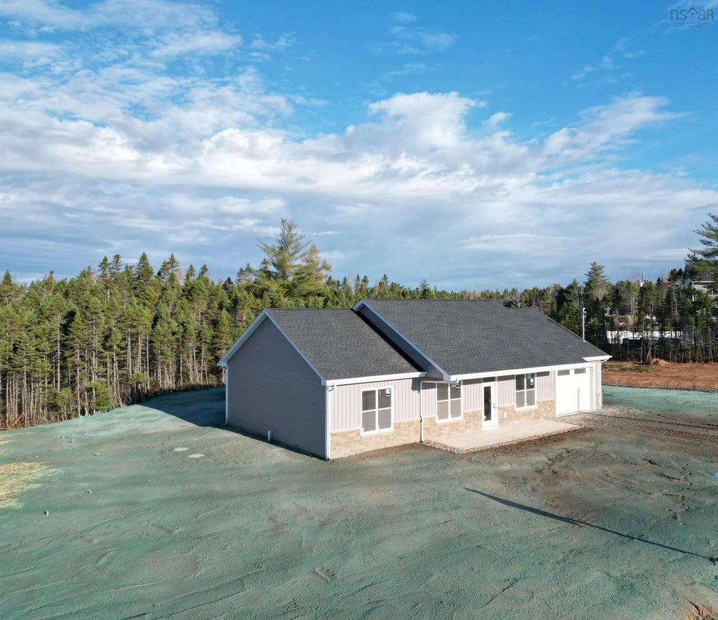 28 Ravenwood Drive, Nine Mile River