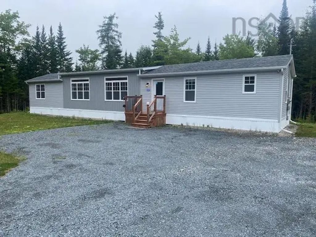 1134 Lake Egmont Road, Lake Egmont