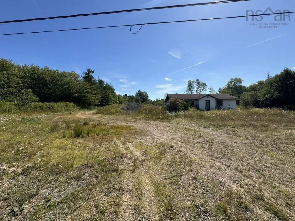 Highway 105, Macdale