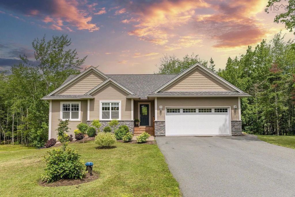 38 Coulter Crescent, Oakfield