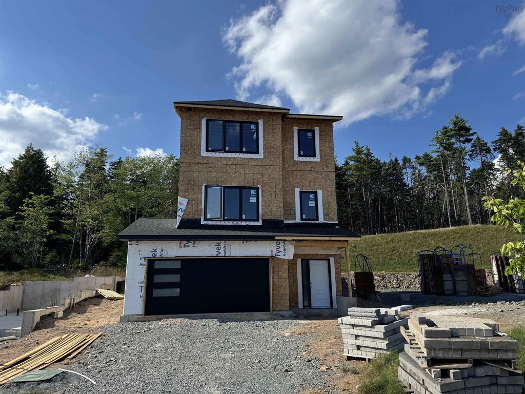 Gar27 130 Garvey Court, West Bedford