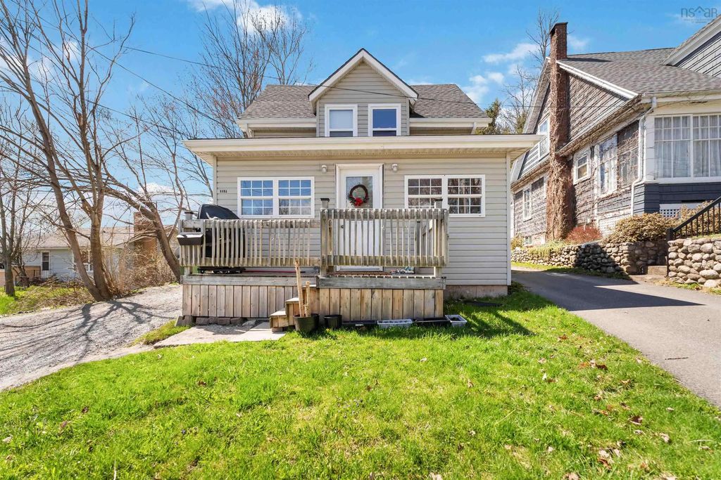 886 King Street, Windsor