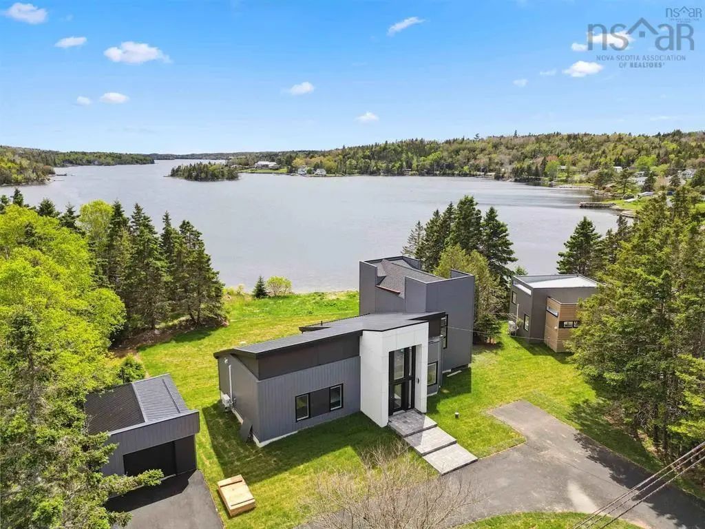 3432/3434 Prospect Road, Whites Lake