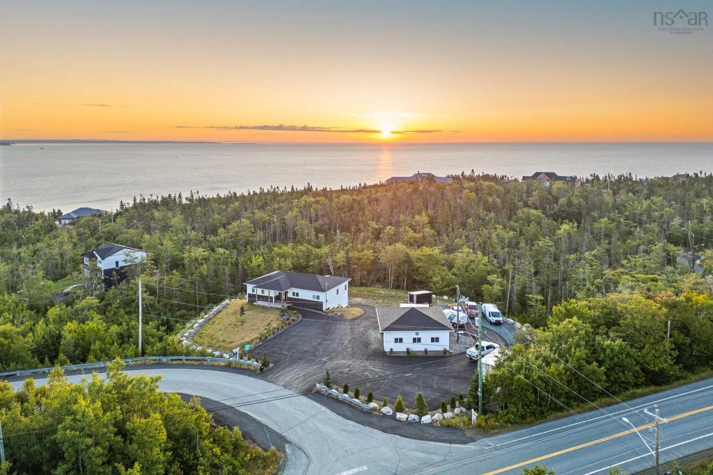 3 Kittiwake Ridge, Halibut Bay
