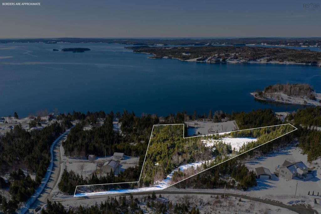 8 Panorama Drive, Salmon River Bridge