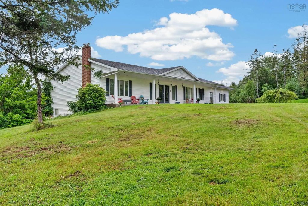 2489 Coxheath Road, Coxheath