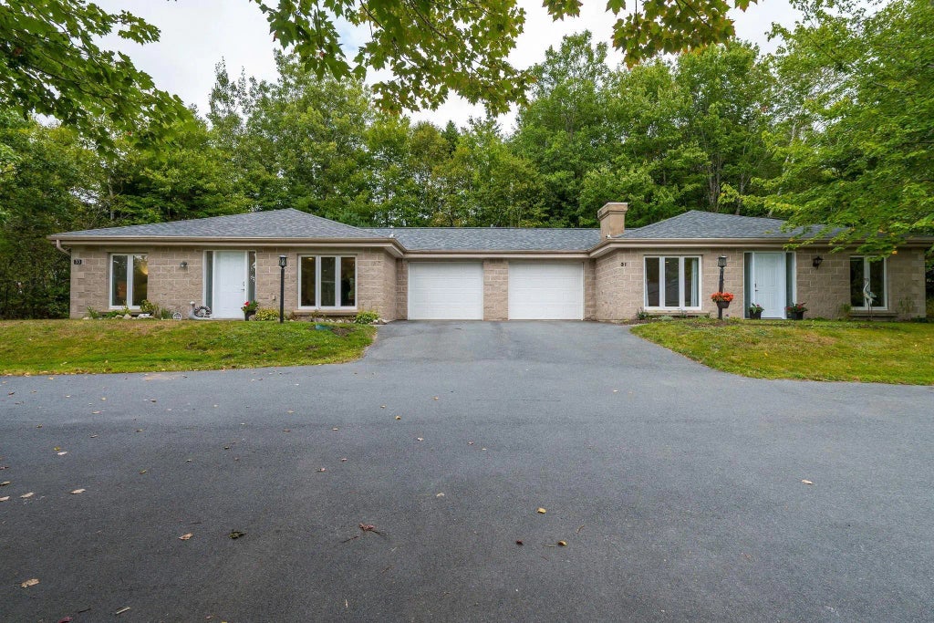 31-33 Birch Grove, Upper Tantallon