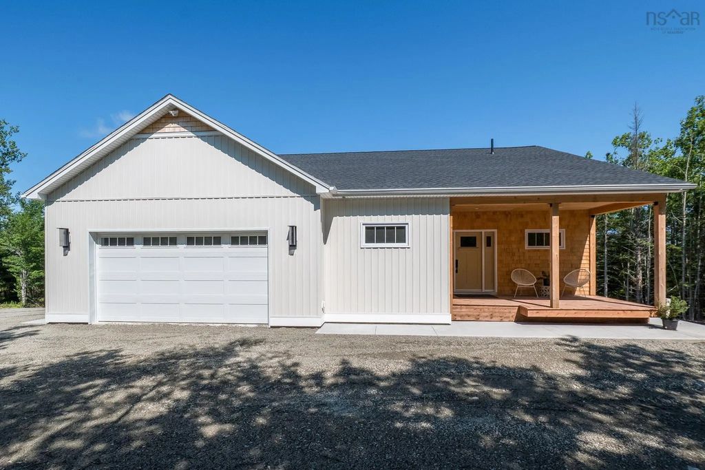 208 Bretton Woods Road, Mount Uniacke