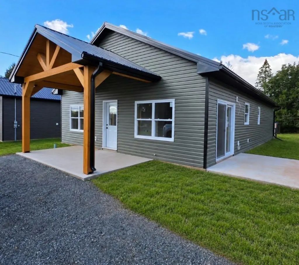 1766 Truro Road, Hilden