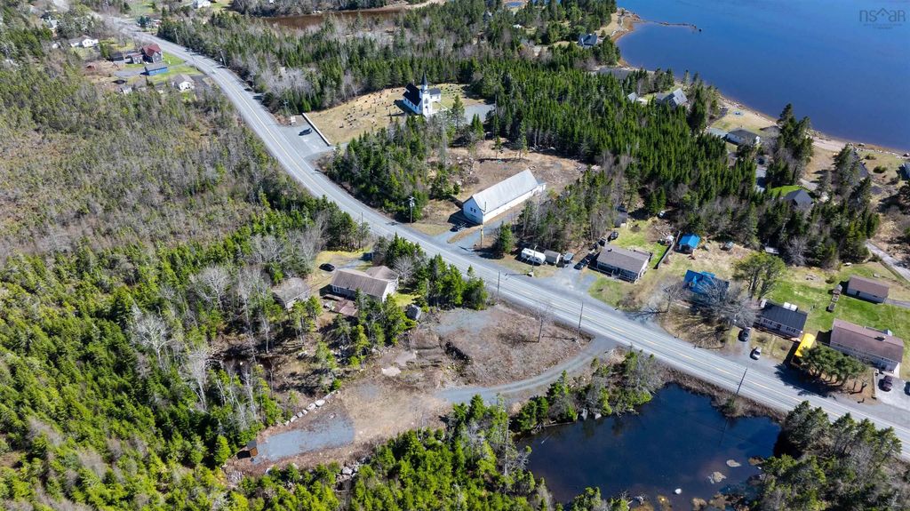 8463 7 Highway, Musquodoboit Harbour