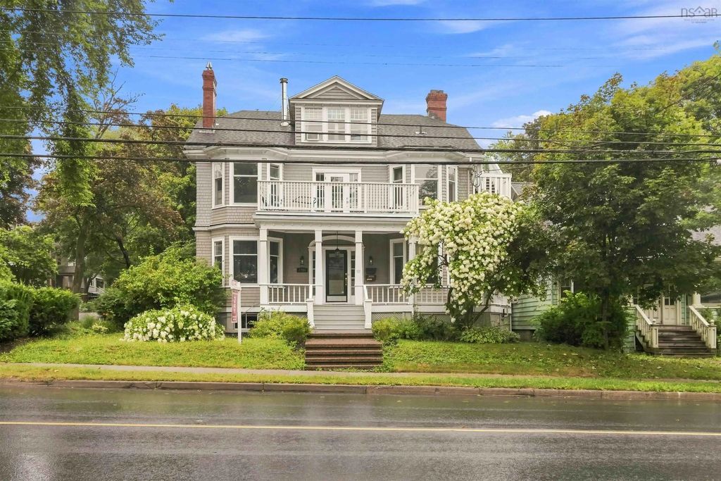 1793 Oxford Street, Halifax Peninsula